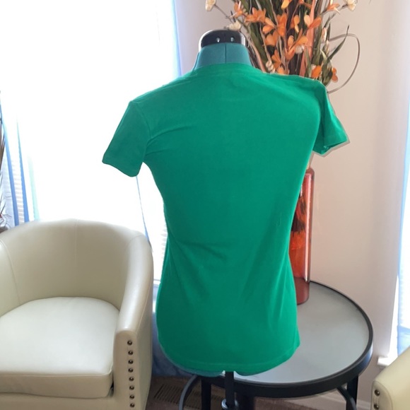 FabulouslyFitted | Custom Graphic Print T-shirt - Floral Skull - Picture 4 of 4